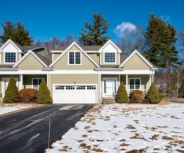 5 Nazneen Cir #5, Hopkinton, MA, 01748