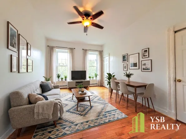 253 Vernon Avenue image 1 of 18