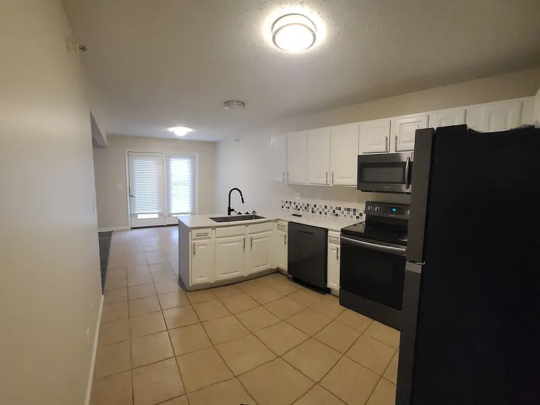 1304 Palmer Dr — Photo 148