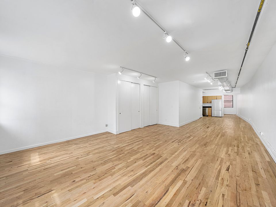 1st image of 359 Canal St APT 4