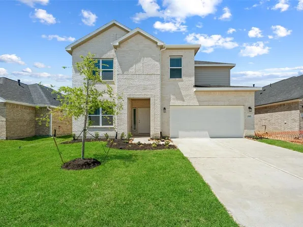 3315 Falling Brook Drive, Baytown, TX 77521