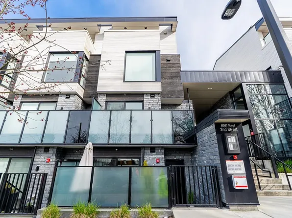 650 E 2nd St #109, North Vancouver, BC V7L 1C8