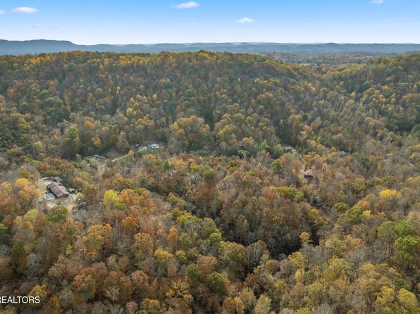 8017 Texas Valley Rd, Knoxville, TN 37938