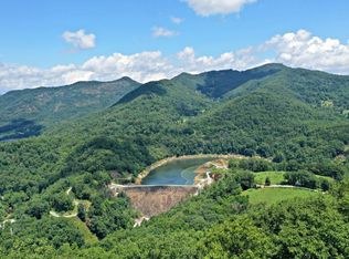 718 Oat Field Rd, Tuckasegee, NC 28783