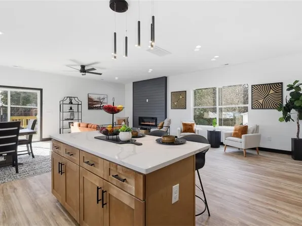 122 E Kelly Ave, Hampton, VA 23663