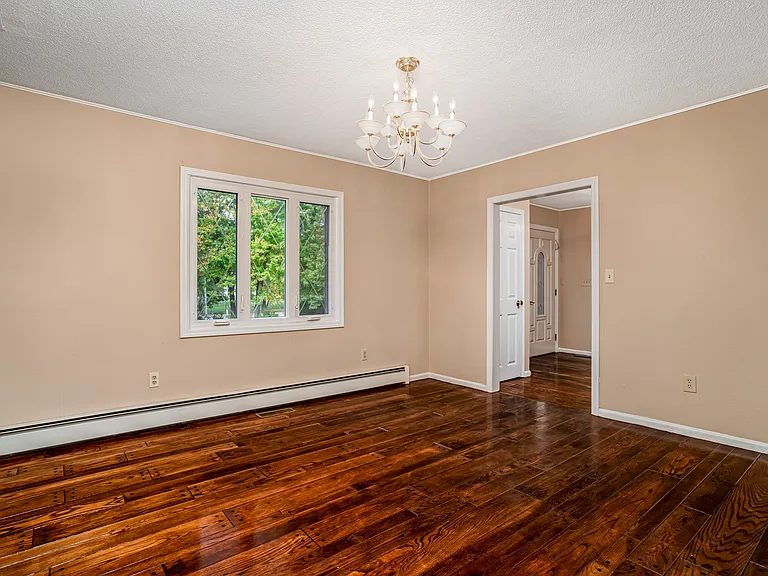 23 Golden Oaks Dr — Photo 9