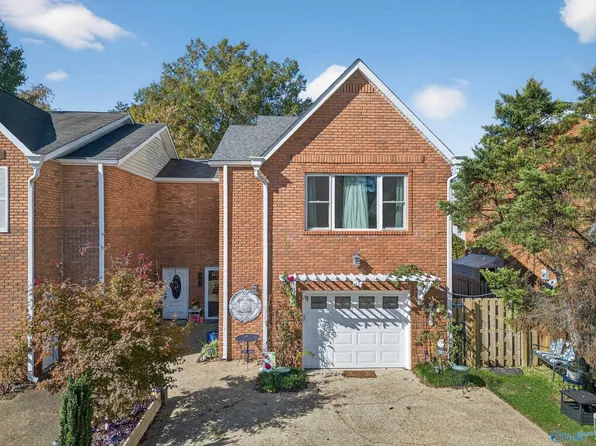 104 Charleston Way, Trussville, AL 35173