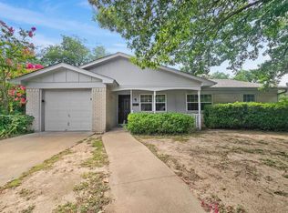 4009 Westerly Rd, Benbrook, TX 76116