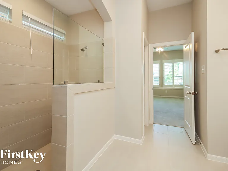 142 Scarlet Maple Ct — Photo 11