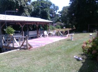 138 Santa Rosa St, Florahome, FL 32140