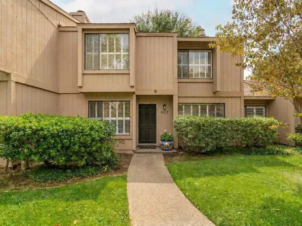 907 Vanderbilt Way, Sacramento, CA 95825