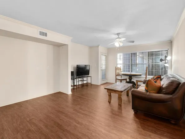 501 W 26th St APT 113, Austin, TX 78705