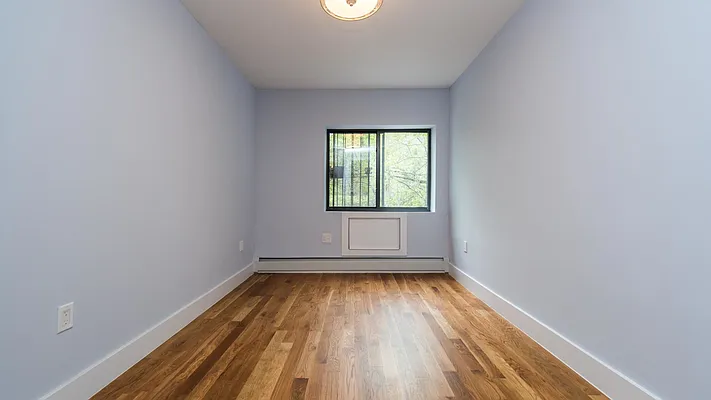 Rented by Nooklyn NYC LLC | media 13