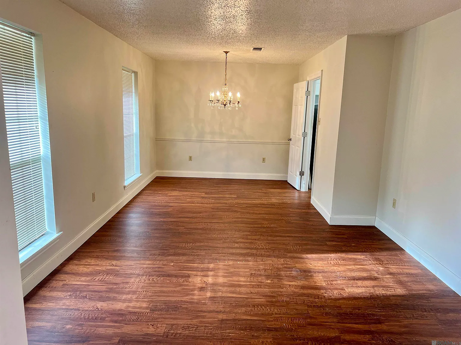 4 bed, 1504 sqft, $1,700 — Photo 3