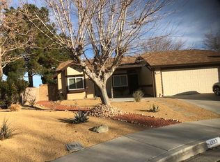 1833 W Avenue K11, Lancaster, CA