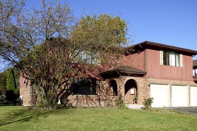 1st image of 120 Morningside Dr APT 2N