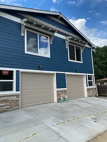 E 4th Ave, Longmont — Photo 2