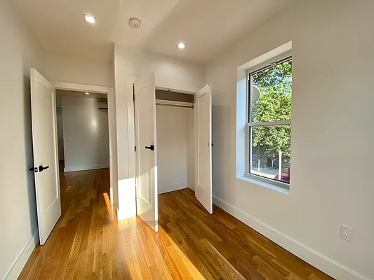 Rented by Simply Brooklyn Realty Inc | media 3