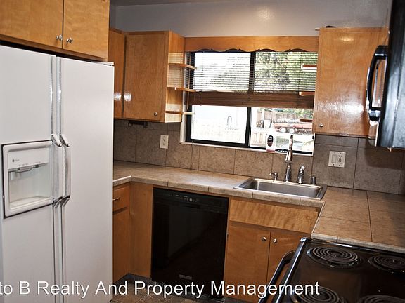 4th image of 39 Chapelhaven Ct