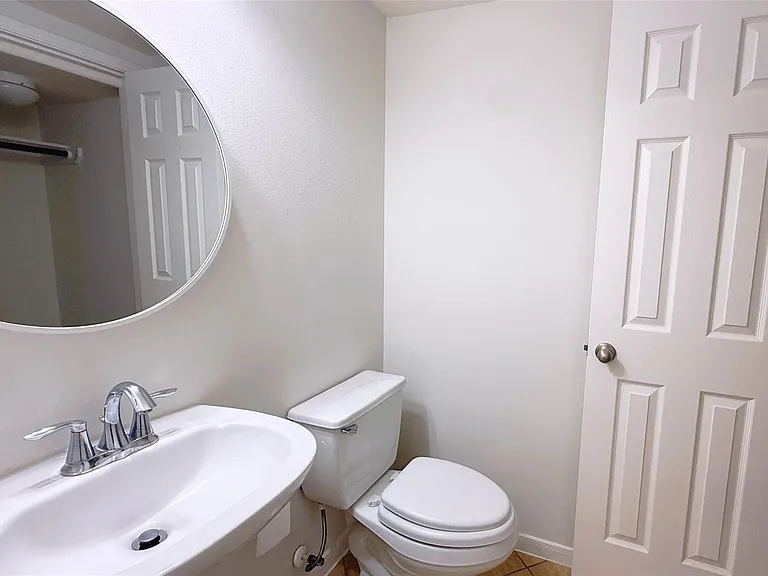 8610 Rising Oak Ln — Photo 42