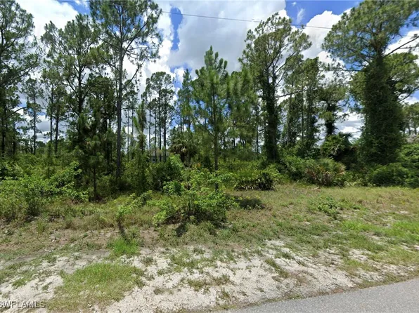 3407 74th St W, Lehigh Acres, FL 33971