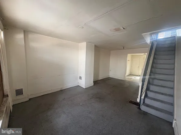 1449 S Etting St, Philadelphia, PA 19146