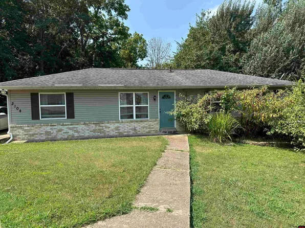 2104 Walnut Ct, Mountain Home, AR 72653