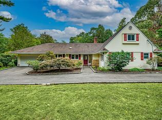 36 Bridle Path, Saint James, NY 11780