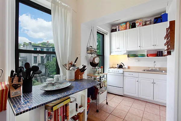 Rented by Corcoran | media 11