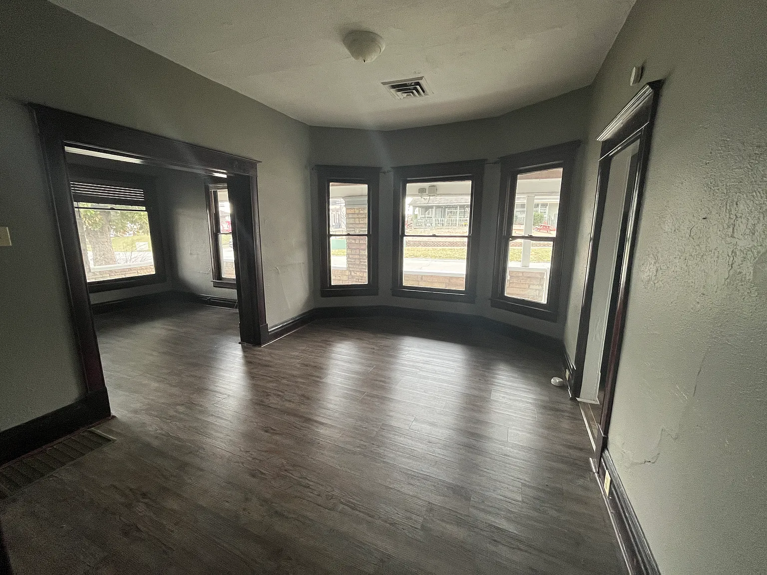 408 S University Ave — Photo 3