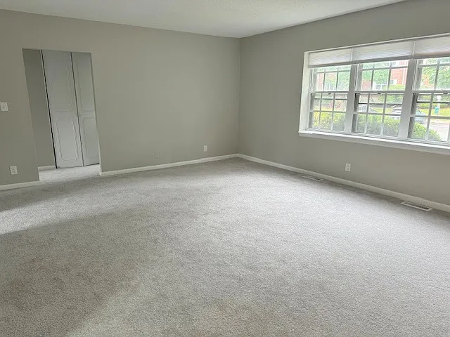149 Lake Shore Rd #2 — Photo 7