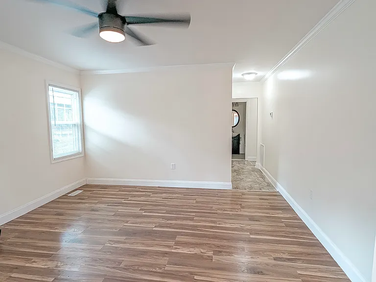 304 Kidder St — Photo 17
