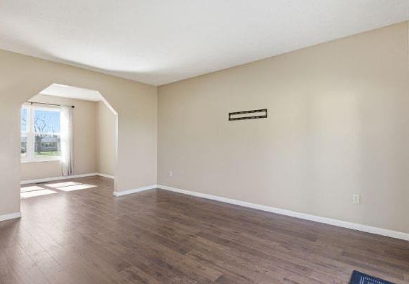 3rd image of 11043 Keeler Rd