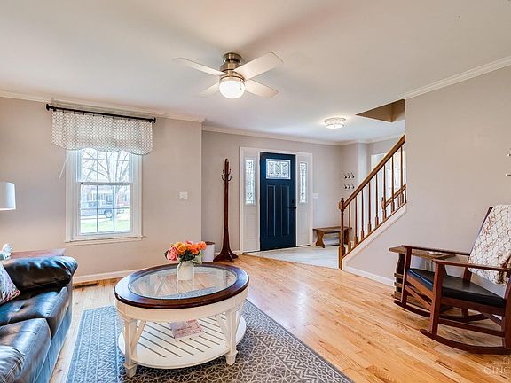 5th image of 7829 Strawberry Hill Ln