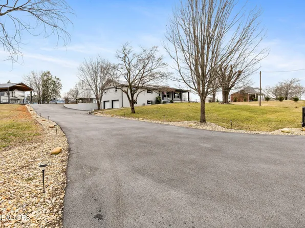 515 Tipton Ln, Seymour, TN 37865