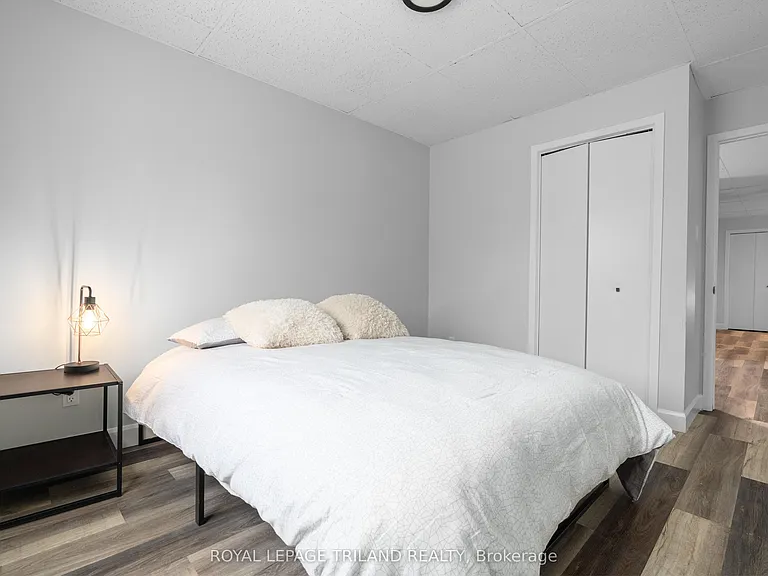 469 Grey St #7 — Photo 9