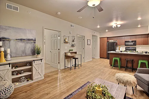 Reserve at West T-Bone 5800 Photo 1