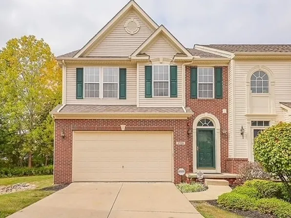 2938 Stratford Way, Willoughby Hills, OH 44092