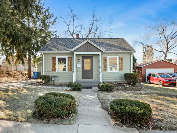 111 E Green St, Watertown, WI 53098