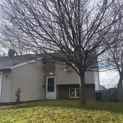 2nd image of 107 Arnts Pl