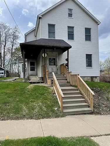 167 Oak St #1 Photo 1