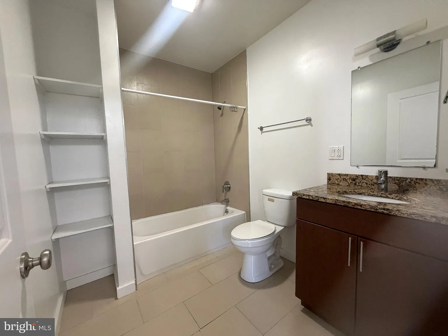 Studio, 1.0 bath, 700 sqft, $1,395 — Photo 4