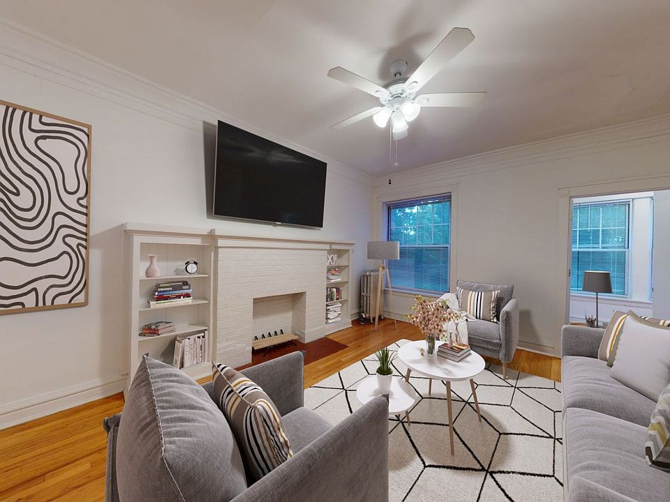 Dining/Living room