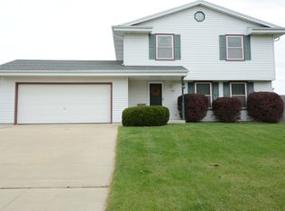 1350 E Maass Dr, Oak Creek, WI 53154
