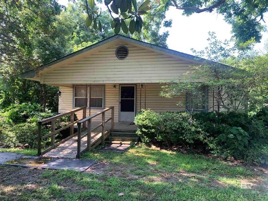 7931 Glider Ave, Mobile, AL 36695