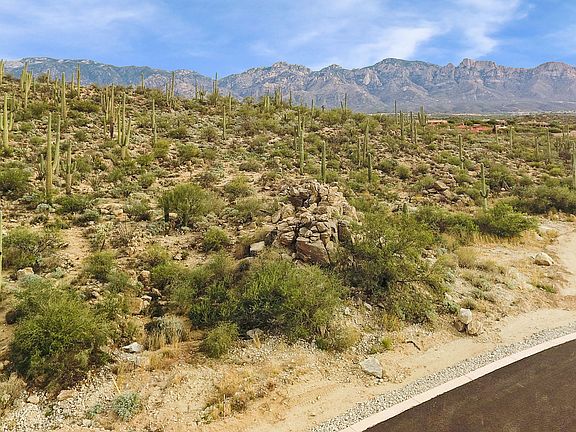 2nd image of 1805 Tortolita Mountain Cir #500