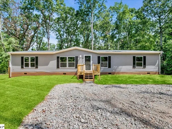 512 Pearson Town Rd, Moore, SC 29369
