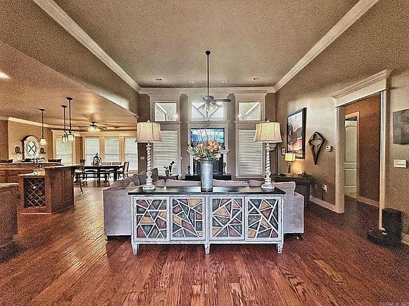 3rd image of 216 Seminole Ln