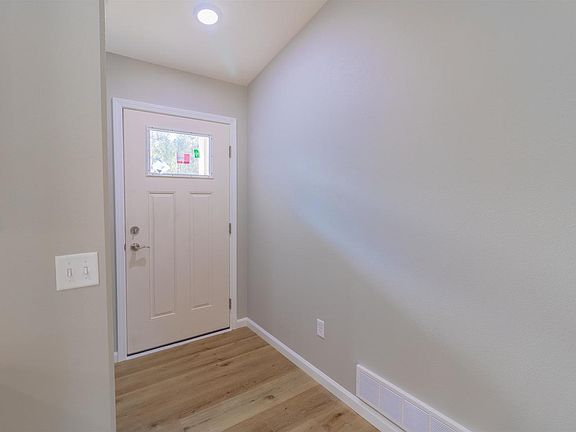 4th image of 3787 PEAR LANE