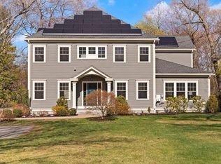 555 Lowell St, Lexington, MA 02420